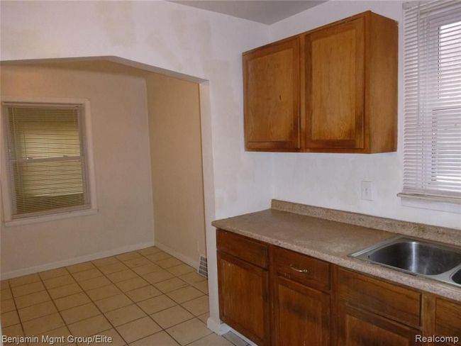 19456 Stoepel St, House other with 3 bedrooms, 1 bathrooms and null parking in Detroit MI | Image 4