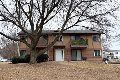 2609 Smithfield Drive, Fitchburg, WI, 53719 | Card Image