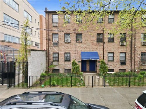 1d-9748 91st St, Ozone Park, NY, 11416-2238 | Card Image