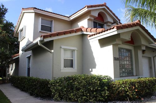 127-7608 Pinewalk Dr S, Margate, FL, 33063-8122 | Card Image