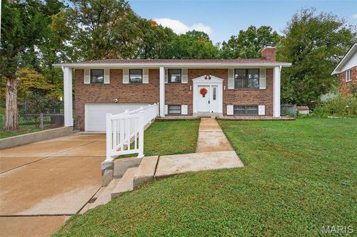 1104 Brookville Ct, Saint Louis, MO, 63125-4601 | Card Image