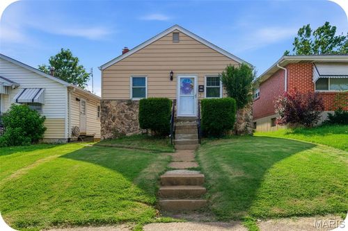1511 Sproule Ave, Saint Louis, MO, 63139-3005 | Card Image