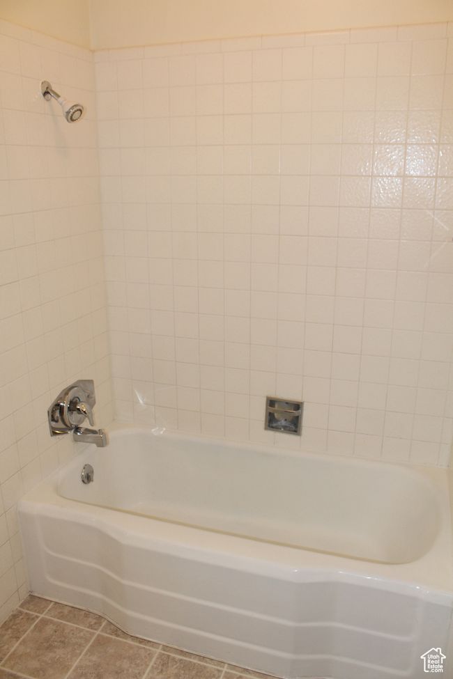 Full bath featuring shower combination | Image 34