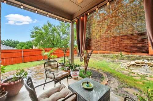 4628 Lighthouse Dr, Fort Worth, TX, 76135-2522 | Card Image