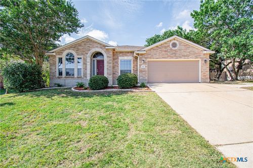 424 Winter Sun Dr, Harker Heights, TX, 76548-7486 | Card Image