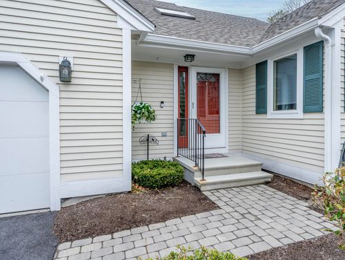 3 Longwood Rd, Mashpee, MA, 02649-2847 | Card Image