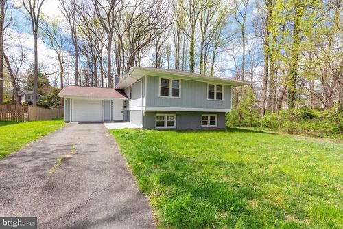 4106 Lamarre Dr, FAIRFAX, VA, 22030-5163 | Card Image