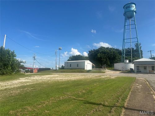 4 S Tower St, Salem, MO, 65560 | Card Image