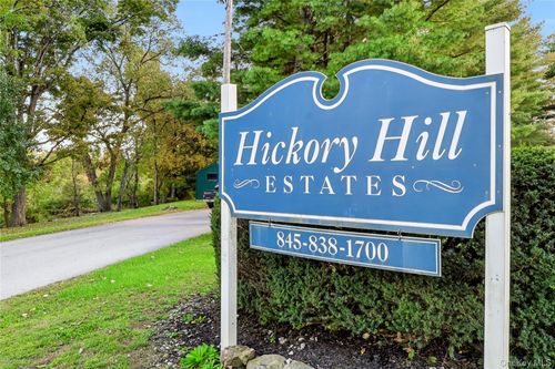 49-37 View Dr, Pleasant Valley, NY, 12569-6935 | Card Image