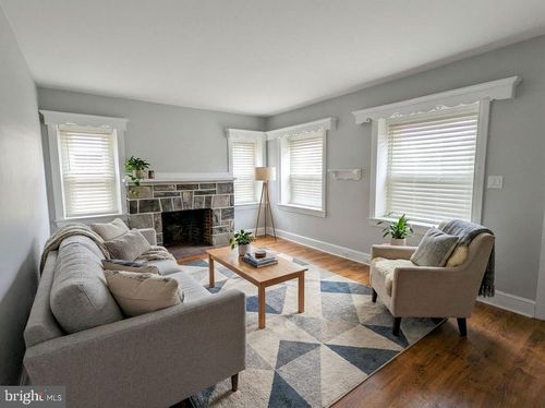 1-1109 W James St, NORRISTOWN, PA, 19401-3624 | Card Image