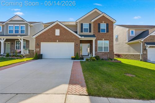 20975 Calabrese Dr, South Lyon, MI, 48178-7128 | Card Image