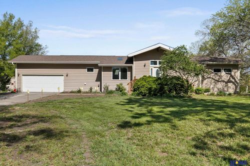 1900 N 162nd St, Lincoln, NE, 68527-9424 | Card Image