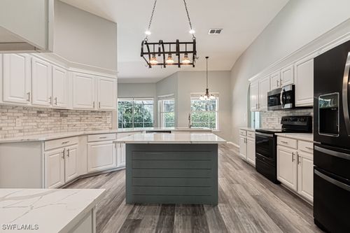 303 Burnt Pine Dr, NAPLES, FL, 34119-9775 | Card Image
