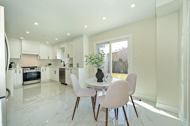 92 East Ave, House other with 4 bedrooms, 3 bathrooms and 2 parking in Scarborough ON | Image 17