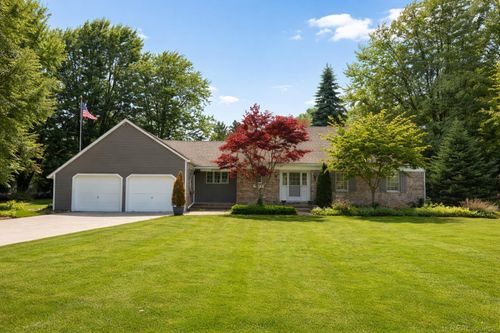 37953 Elmite St, Harrison Township, MI, 48045-3455 | Card Image