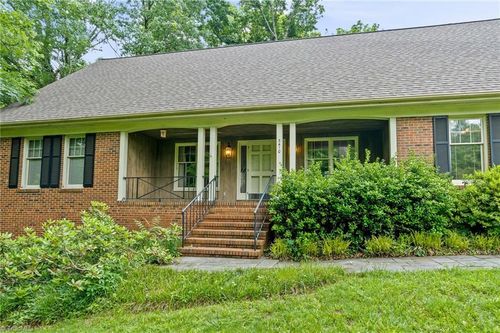 5410 Tory Hill Dr, Greensboro, NC, 27410-9334 | Card Image