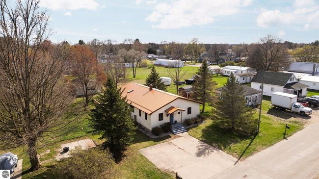 431 E Bittner Ave, House other with 3 bedrooms, 2 bathrooms and null parking in Reed City MI | Image 54
