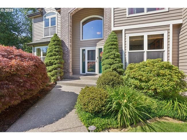 1488 Sw 17 Th Ct, House other with 5 bedrooms, 4 bathrooms and 3 parking in Gresham OR | Image 4