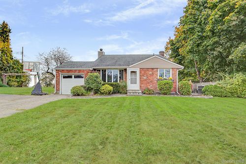 3410 Lorelei Drive, Yorktown, NY, 10598 | Card Image