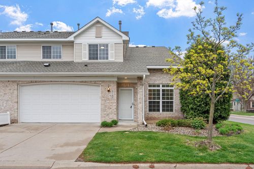 9741 Belmont Ln, Eden Prairie, MN, 55347-3134 | Card Image
