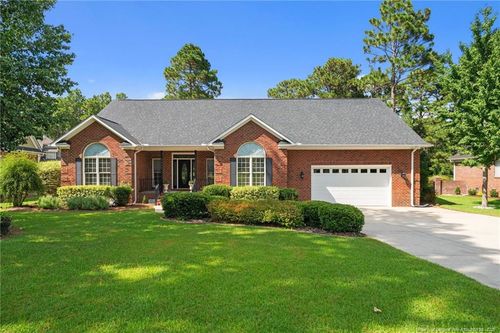 2805 Selhurst Dr, Fayetteville, NC, 28306-2558 | Card Image