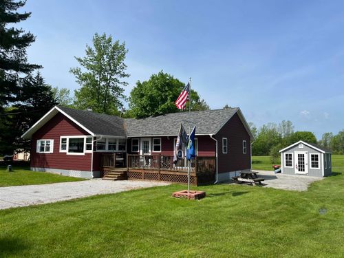 includes-0-holiday-point-430 North End East Road, North Hero, VT, 05474 | Card Image