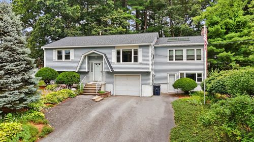 18 Dunloggin Road, Nashua, NH, 03063 | Card Image