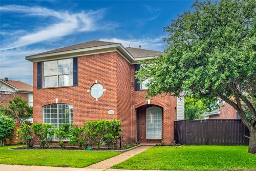 559 Raintree Cir, Coppell, TX, 75019-5442 | Card Image