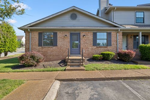 101 Ellington Pl, Madison, TN, 37115-5150 | Card Image