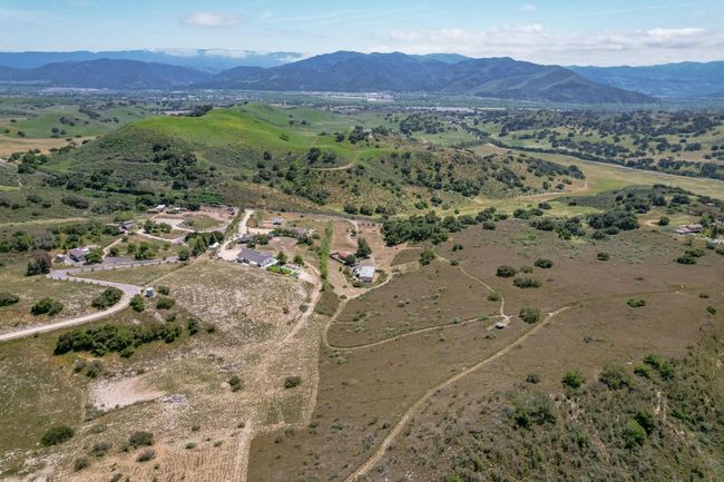 655 Bobcat Springs Rd, House other with 2 bedrooms, 2 bathrooms and null parking in Buellton CA | Image 39