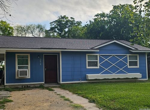 5619 Stonybrook Dr, San Antonio, TX, 78242-1311 | Card Image