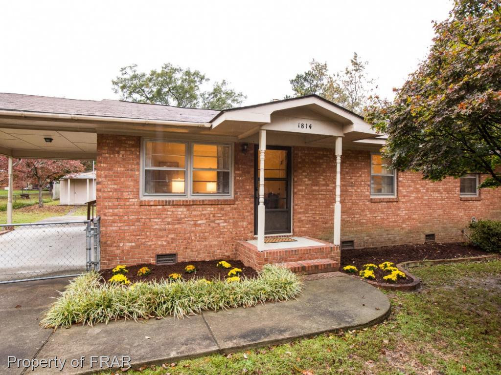 1814 Camelot, Sold in Fayetteville Zoocasa