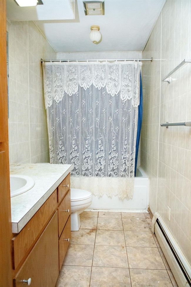 28352 Evergreen Ave, Home with 4 bedrooms, 1 bathrooms and null parking in Aplington IA | Image 26