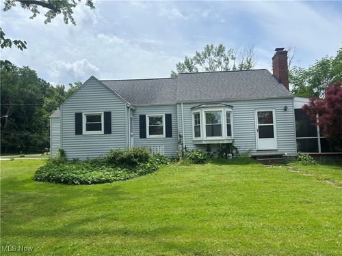 4954 Glenwood Avenue, Willoughby, OH, 44094 | Card Image