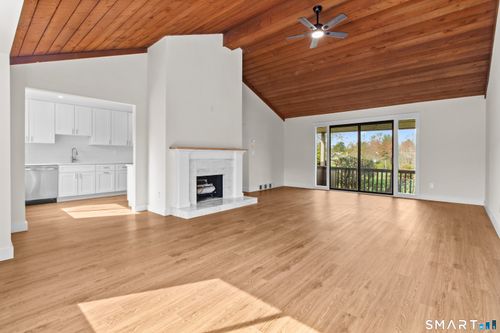 a-564 Pequot Ln, Stratford, CT, 06614-8306 | Card Image