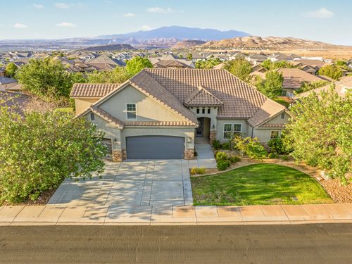 1043 E 4485 S, Washington, UT, 84780-2894 | Card Image