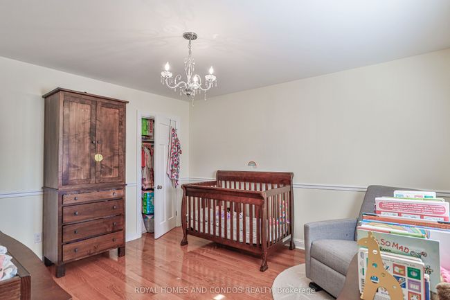 1075 Glengrove Ave, House other with 4 bedrooms, 3 bathrooms and 4 parking in North York ON | Image 22
