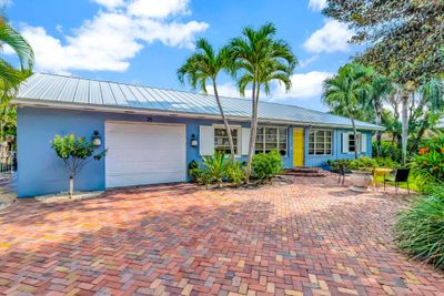 25 Ne 10th Street, House other with 4 bedrooms, 3 bathrooms and null parking in Delray Beach FL | Image 3