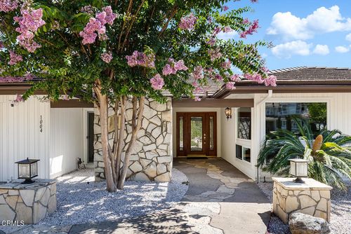 1004 El Vago St, La Canada Flintridge, CA, 91011-1828 | Card Image