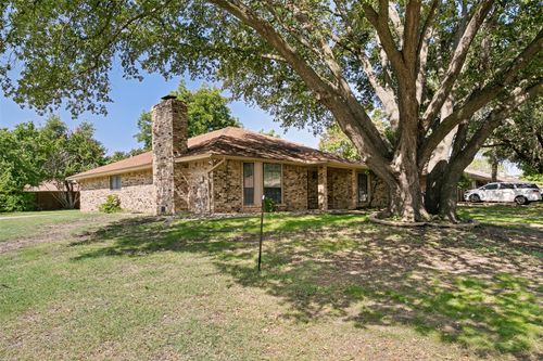 4801 Applewood Rd, Fort Worth, TX, 76133-7403 | Card Image