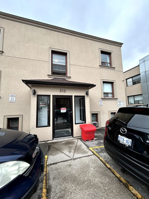 202-312 Douglas Ave, North York, ON, M5M1H1 | Card Image
