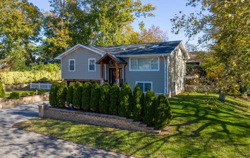 5 Berkeley Pl, Sea Cliff, NY, 11579-1410 | Card Image