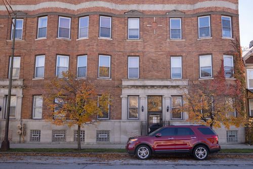 apt-1-225 E 59th St, Chicago, IL, 60637-7268 | Card Image