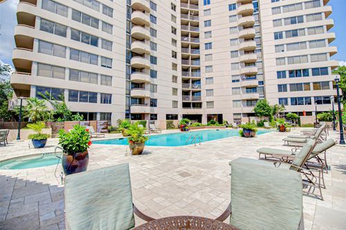 407-3525 Sage Rd, Houston, TX, 77056-7020 | Card Image