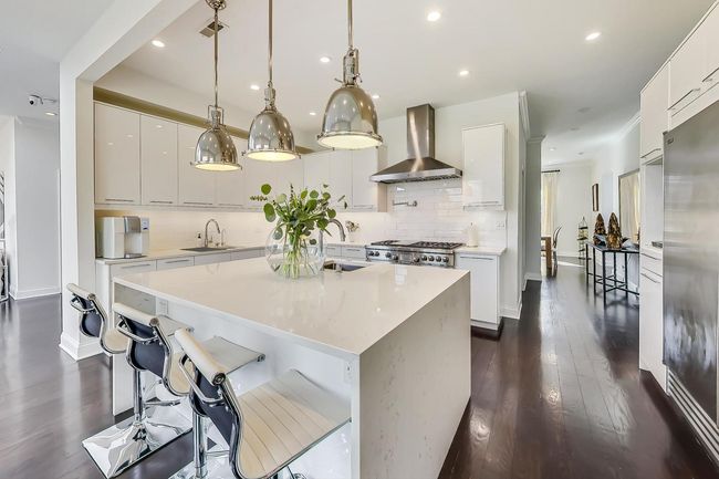 33 Sheridan Rd, House other with 5 bedrooms, 6 bathrooms and 4 parking in Highland Park IL | Image 14