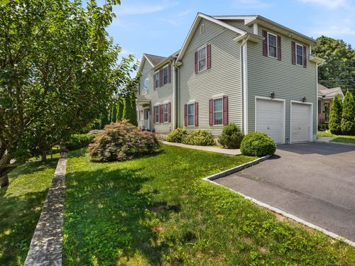 56 Barholm Ave, Stamford, CT, 06907-1301 | Card Image