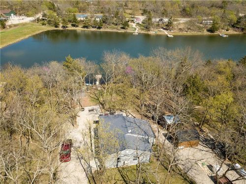 58 Sugar Lake Cv, Mound City, KS, 66056-5539 | Card Image