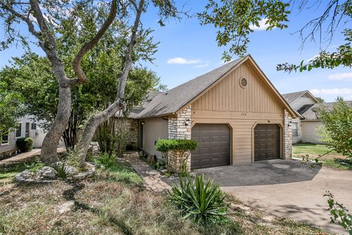 a-526 Cutty Trl, Lakeway, TX, 78734-4800 | Card Image