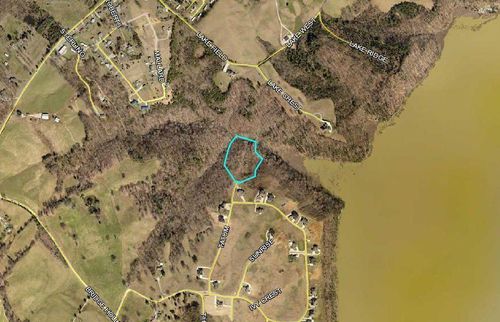 250 Tatum Point Dr, Somerset, KY, 42503 | Card Image