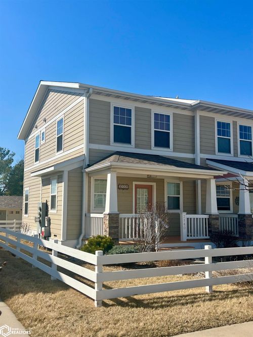 2140 Jade Ln, Fairfield, IA, 52556-2300 | Card Image